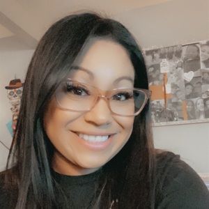 Meet your Posher, Karina